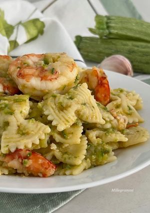 Foto di Pasta zucchine e gamberi
