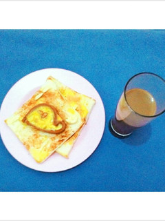 Foto resep Sandwich sosis telur hati sederhana