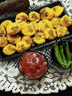 કંદ પૂરી (Kand Puri Recipe In Gujarati) રેસીપી મુખ્ય ફોટો