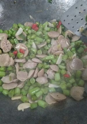 Foto resep Oseng Buncis Bakso