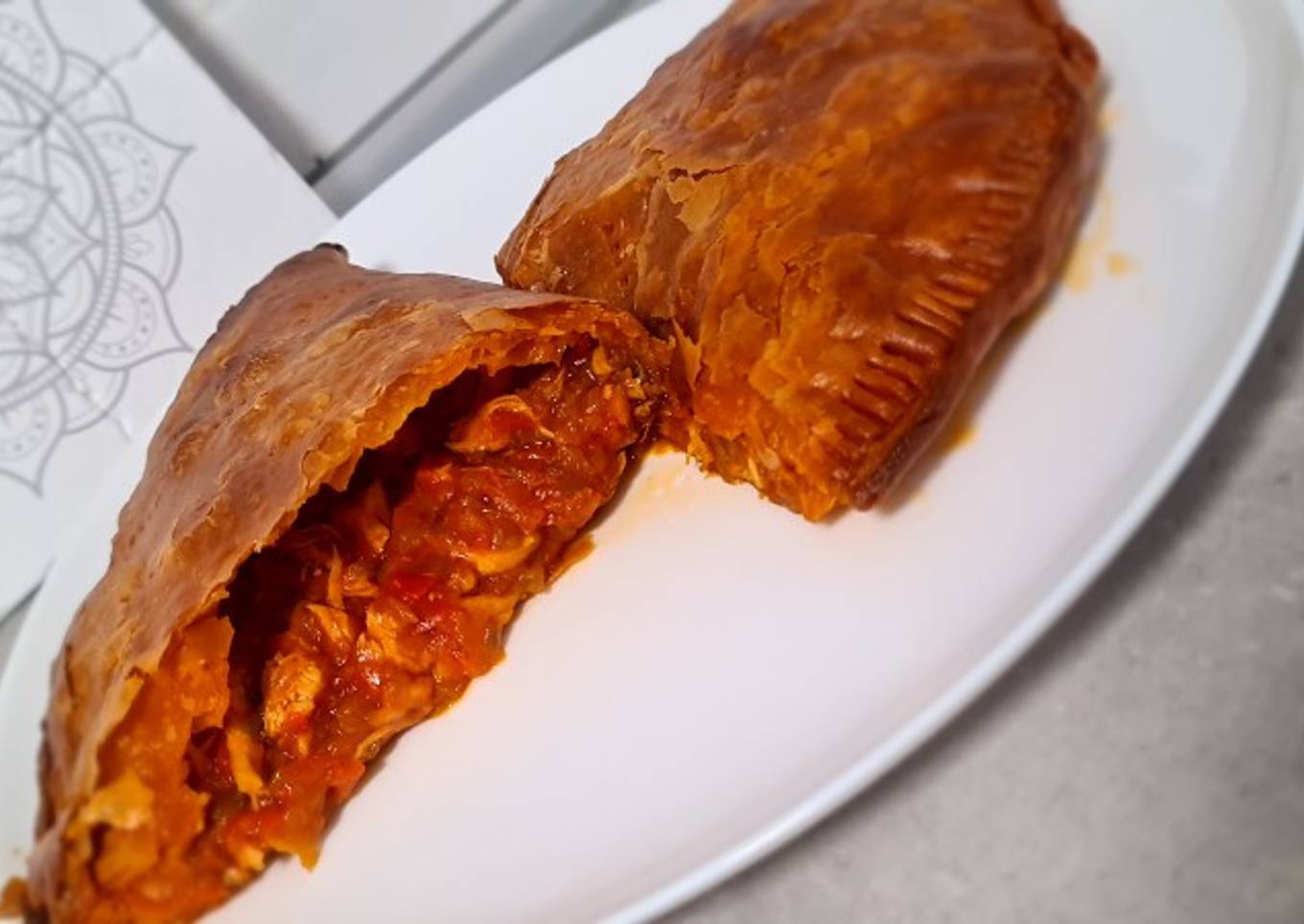 Empanadilla gigante de pollo sin gluten