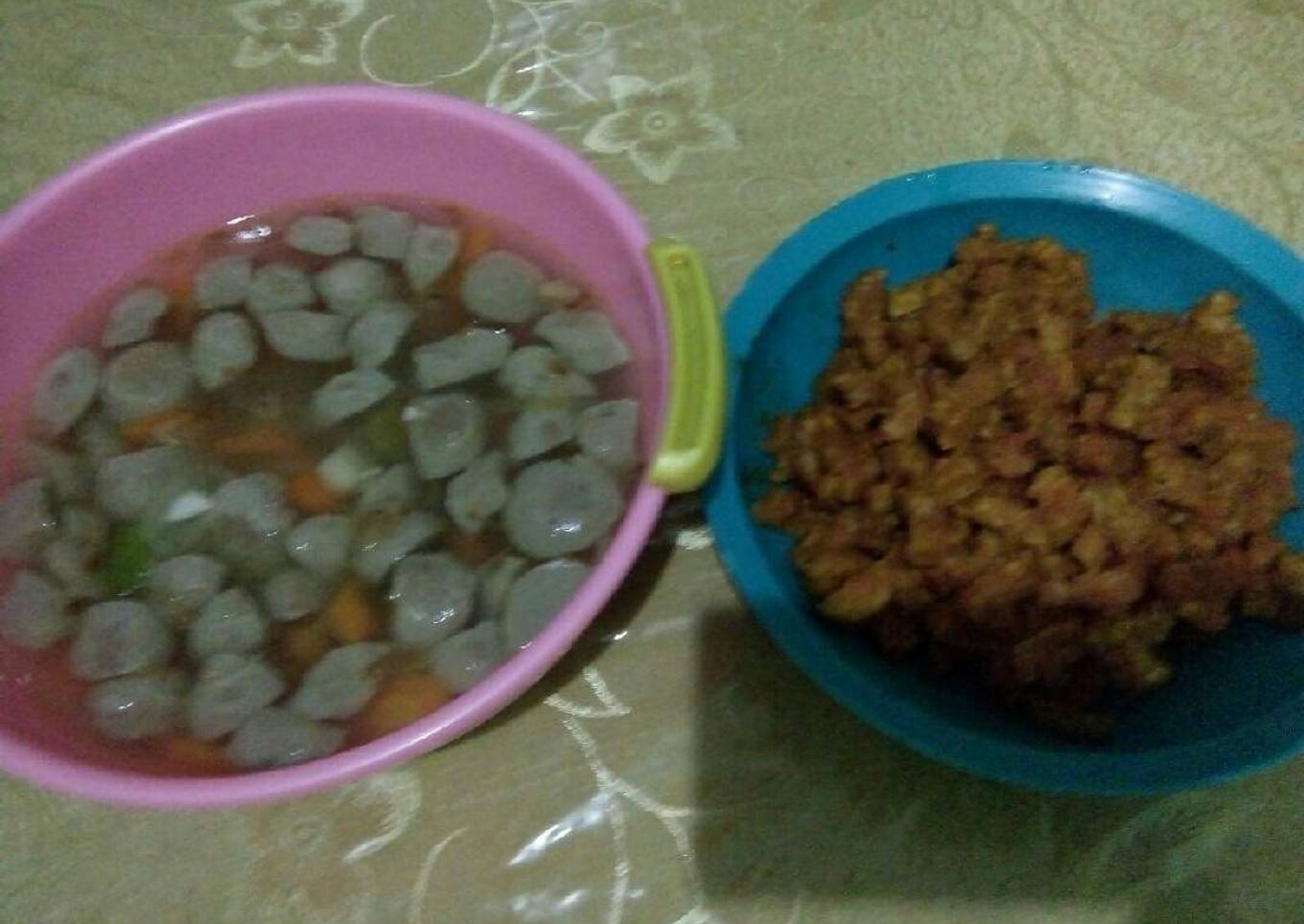 Tempe orek balado Dan sop bakso