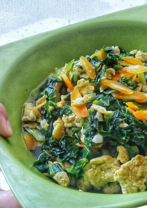 A picture of Stir Fried Casim, Carrots and Eggs.