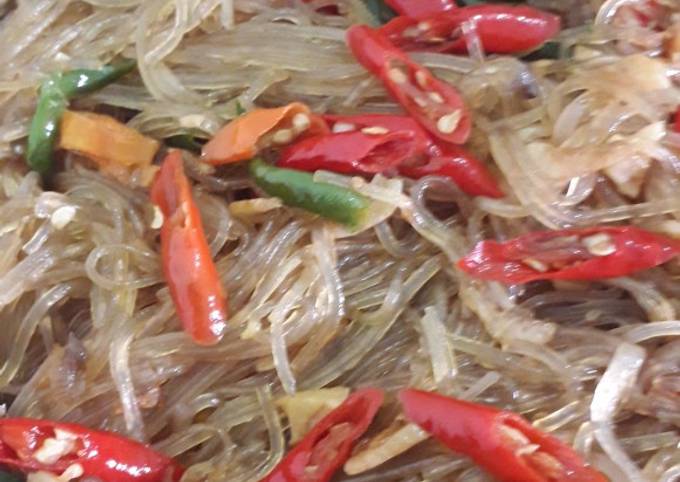 Resep membuat Oseng mie soun  menggugah selera