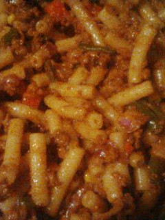 A picture of Macaroni and mince.