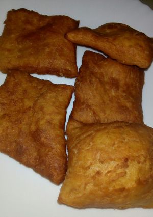 A picture of Coconut cinnamon bites (mandazi).