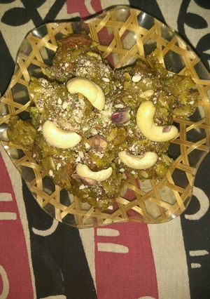 A picture of Royal Mango Halwa.