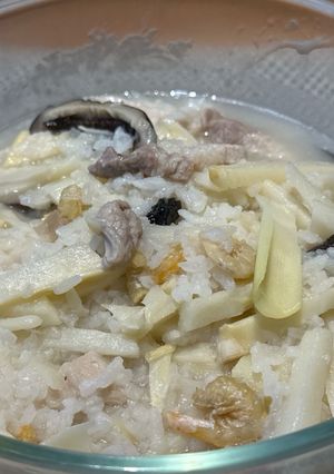 竹筍瘦肉粥 的食譜成品照片