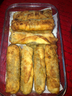 Una foto de Rollitos primavera con masa filo casera😋