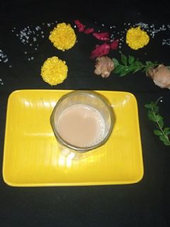 अदरक वाली चाय (Ginger Vali Tea Recipe In Hindi) रेसिपी मुख्य फोटो