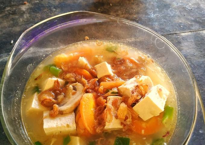 Cara membuat Sup tahu jamur kancing