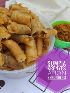 Foto resep Sumpia Krenyes Abon Serundeng
