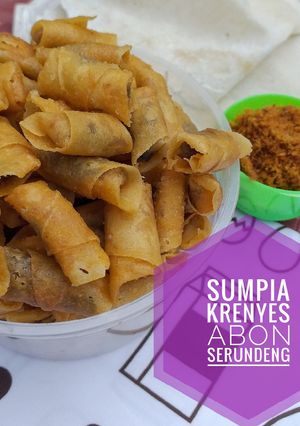 Foto resep Sumpia Krenyes Abon Serundeng