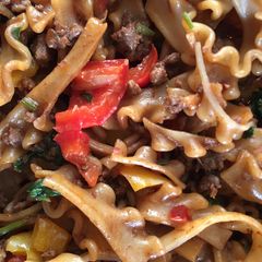 A picture of One pot chilli garlic mince pasta #summerchallenge2.