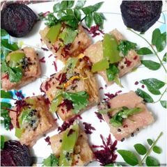 A picture of Beetroot dhokla.