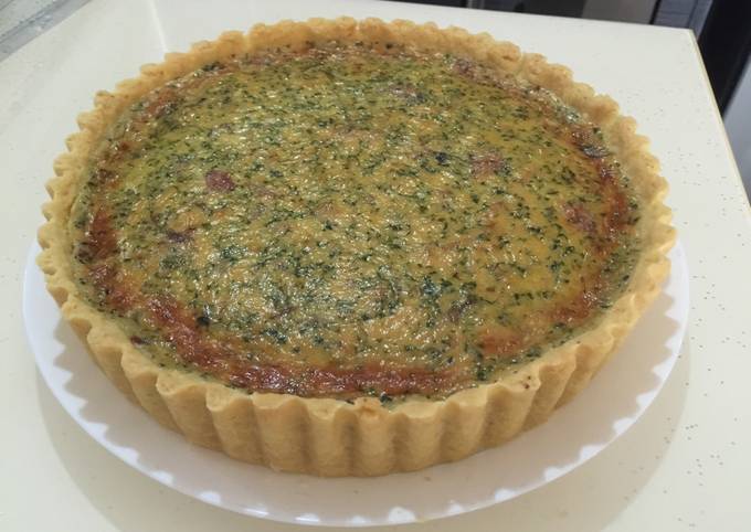 Quiche gurih dan lezat