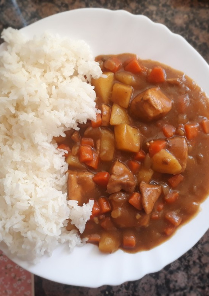 Una foto de Curry estilo japonés