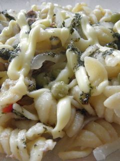 Una foto de Ensalada de pasta sabrosa