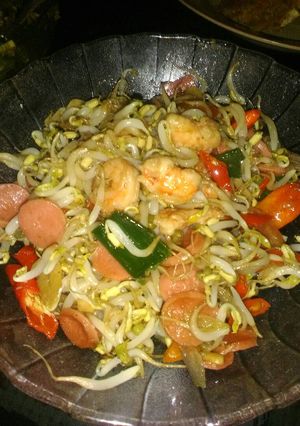 Foto resep Cah tauge sosis udang ala tessa