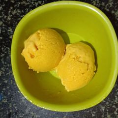 A picture of Mango delight icecream.