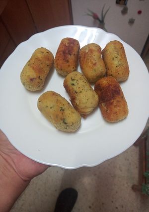 Una foto de Croquetas de puré de papas revolcón