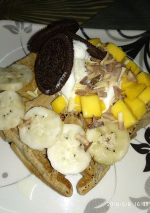 A picture of Oats  oreo Multigrain wheat ice cream waffle.