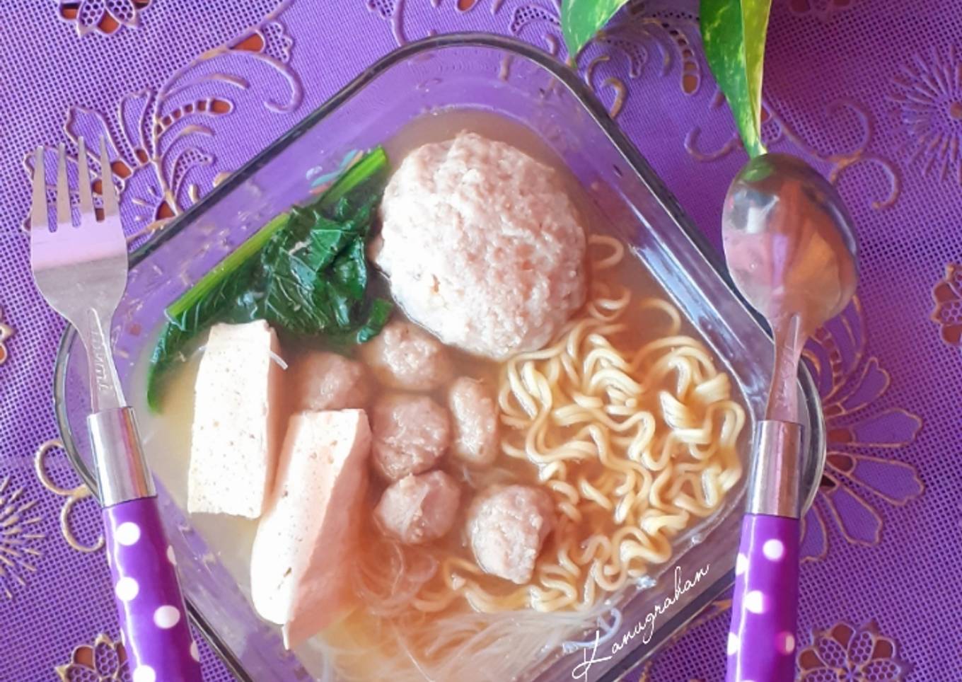 Bakso Kuah Urat Sapi Telur