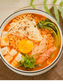 韓式部隊鍋 的食譜成品照片