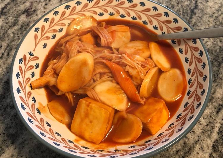 Simple Way to Make Perfect Tteokbokki (Spicy Rice Cake) with Seafood