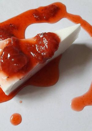 A picture of Haupia - Hawaiian Puding.