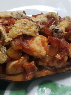 Una foto de Berenjena rellena de pollo y gorgonzola