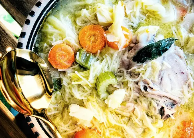 Manera fácil Preparar  Sopa de pollo con fideos en Moulinex Companion