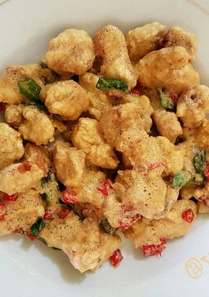 Foto resep Ayam Goreng Telur Kuning Asin (salted-egg yolk chicken)