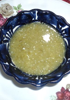 Una foto de Salsa dulce de tomatillo o miltomate con miel de maguey las Correa