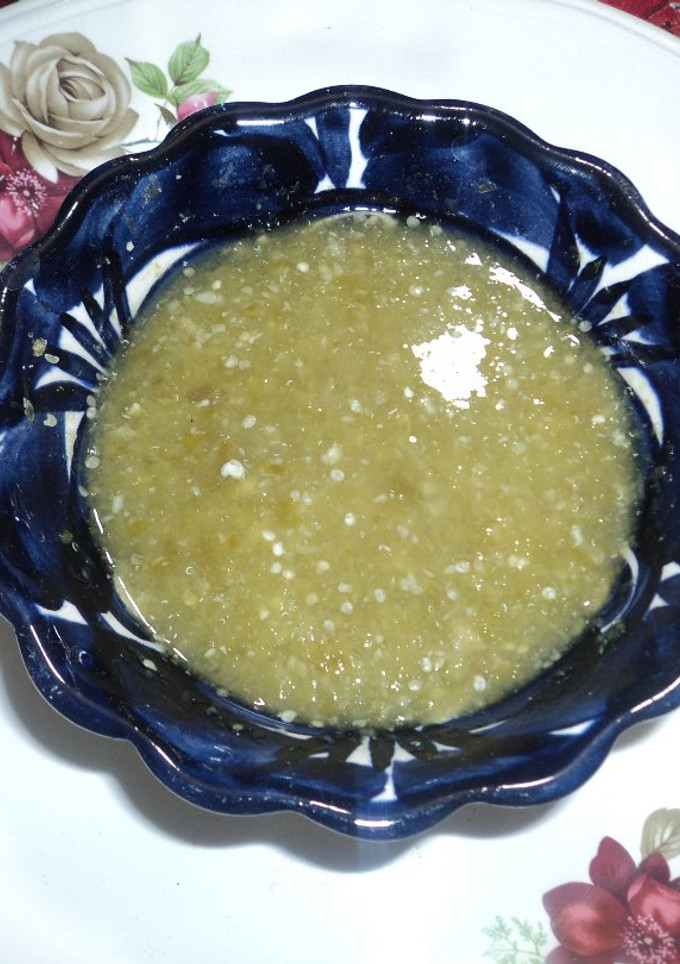 Una foto de Salsa dulce de tomatillo o miltomate con miel de maguey las Correa