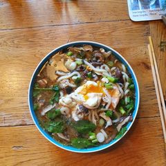 Udon noodle soup A picture of Udon noodle soup.