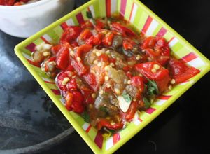 Foto principal de Ensalada de pimientos y berenjena asada