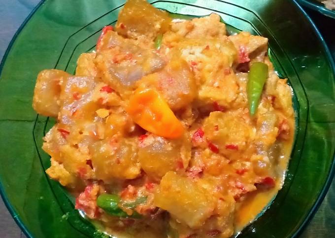 Sambal Krecek Tahu (pendamping gudeg)