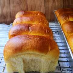 รูปของ Roti Sobek Isi Keju