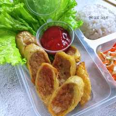 A picture of Chicken Egg Roll.