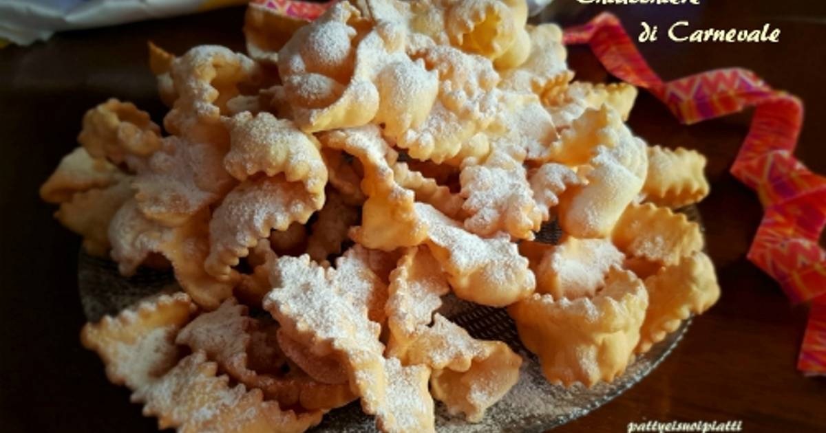 Ricetta Chiacchiere di Carnevale di Patrizia Finetti (pattyeisuoipiatti) -  Cookpad