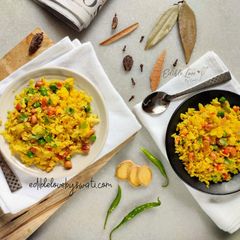 A picture of Chirer Pulao or Poha Pulao.