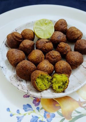 பெங்காலி ஃப்லாபில் (Bengali palapal Recipe in Tamil) செய்முறை முக்கிய புகைப்படம்