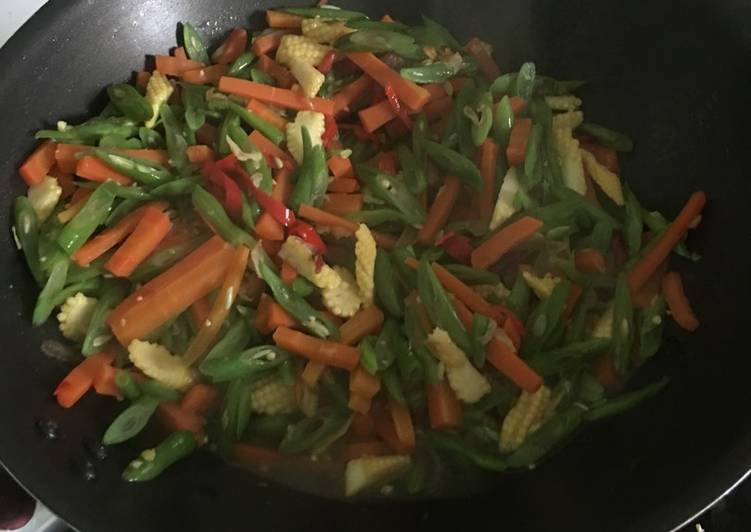 Tumis buncis wortel jagung muda