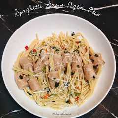 A picture of Spaghetti Sosis Aglio Olio.