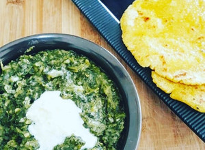 A picture of Sarson Da Saag Makki ki Roti.