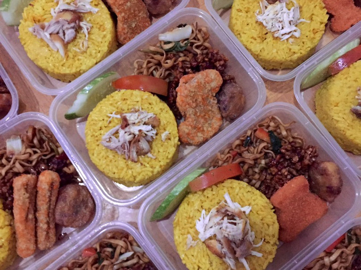 Bagaimana Membuat Bento Nasi Kuning (magiccom) 💛 yang Menggugah Selera