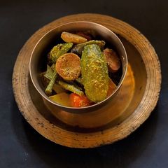 A picture of Teto Chorchori.