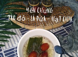 Hình của món Ăn dặm cho bé: Yến chưng táo đỏ - lá dứa - hạt chia.