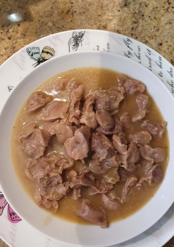 Una foto de Mollejas de pollo en salsa
